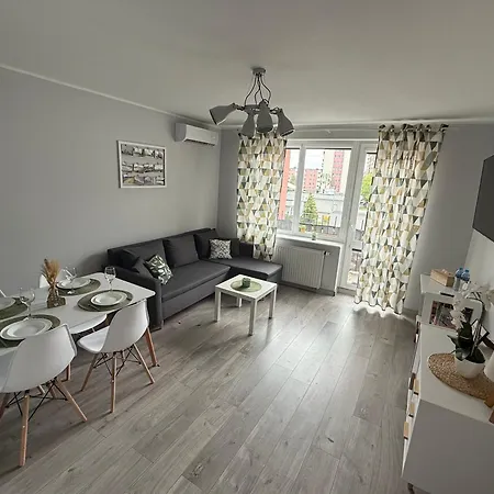 Mia アパート マルボルク